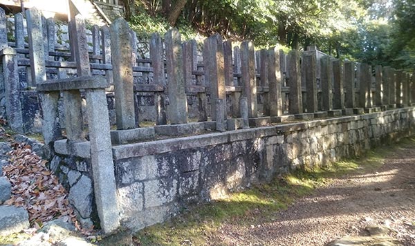 京都霊山護国神社 維新志士の墓